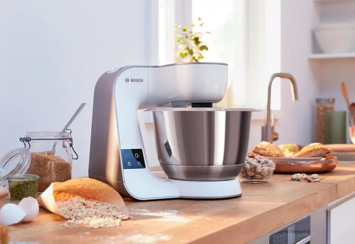 Bosch Serie 4 MUM5XW20 Kitchen Machine with Scale 1000W - Bosch