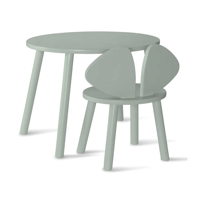 Nieuwe stoel en tafel uit massief hout van Fritz Hansen: After