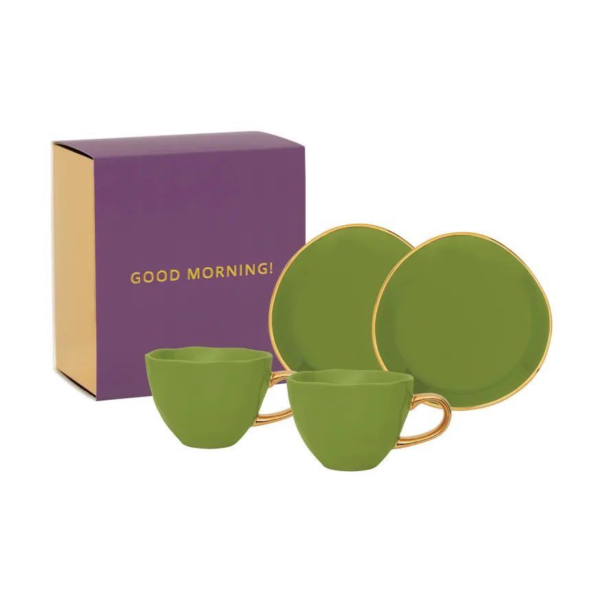 URBAN NATURE CULTURE Good Morning g&aring;voset Cappuccino mugg & fat 2-pack Evergreen sprig